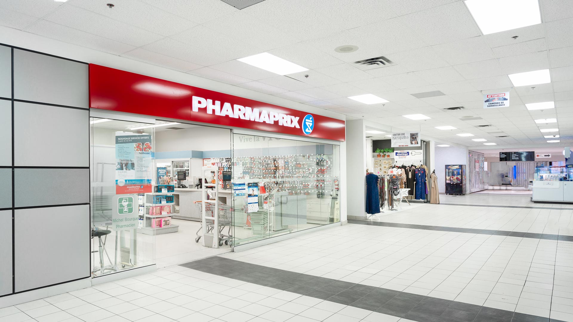 Pharmaprix interieur LE Centre Sherbrooke 2019